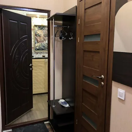 Apartmán -біля вокзалу-недалеко від центру-городоцька 151 Lvov